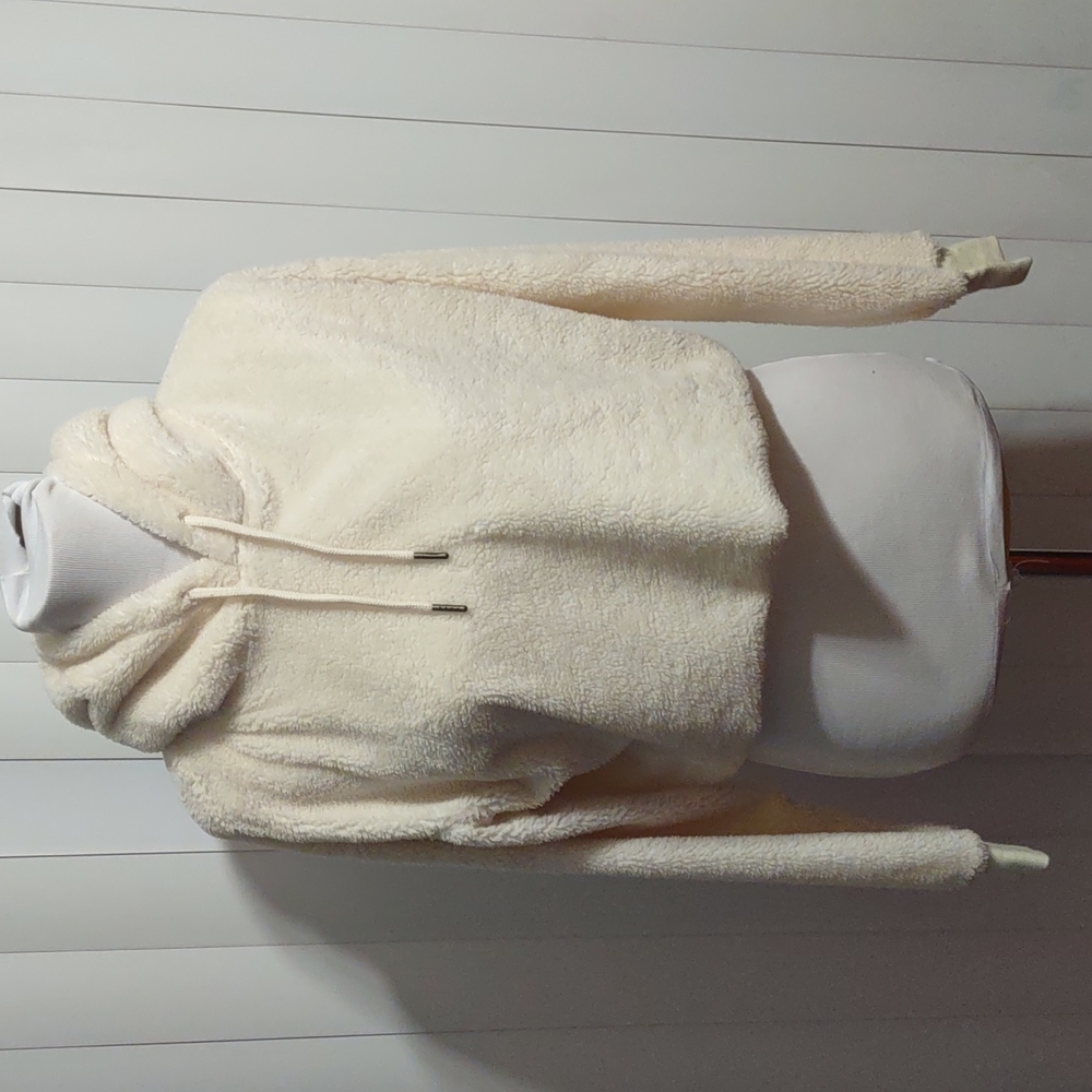 Urban outfitters hoodie